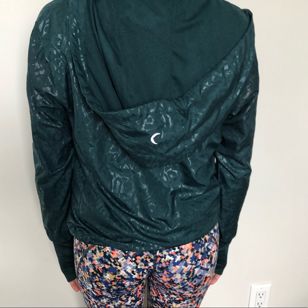 Jacket - Picture 4 of 4